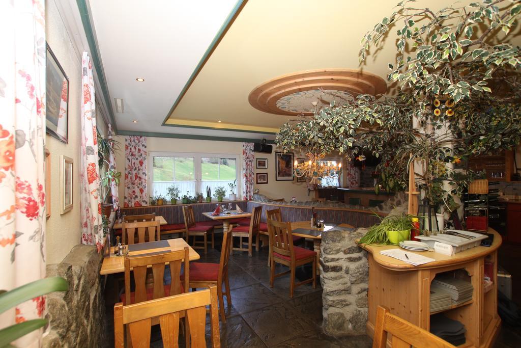 Apart Rustica Kaunertal Exterior photo